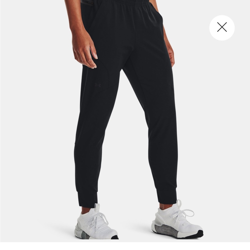 Brand New Women's UA Unstoppable Joggers